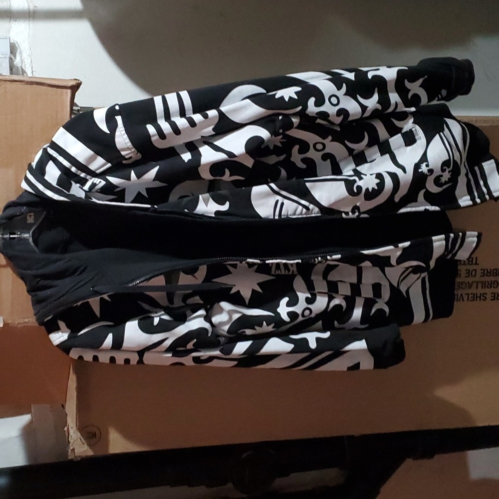 Sz XL worn twice KTZ hooded jacket